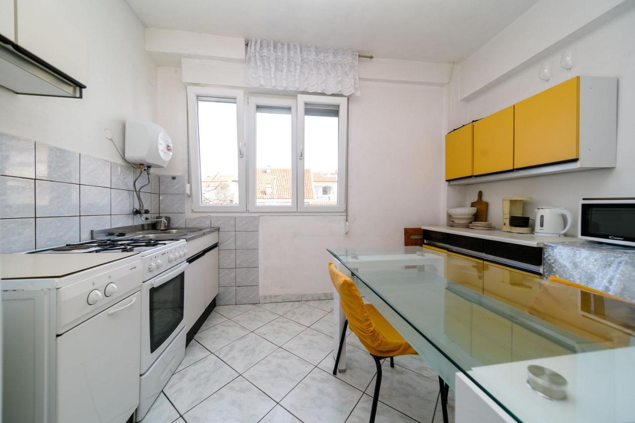 Apartamento Marie I Nikola Krk Town Exterior foto