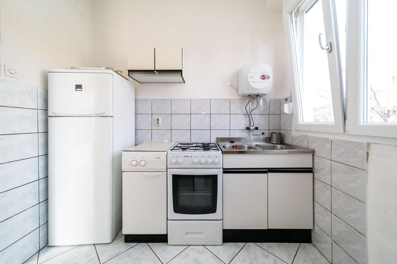 Apartamento Marie I Nikola Krk Town Exterior foto