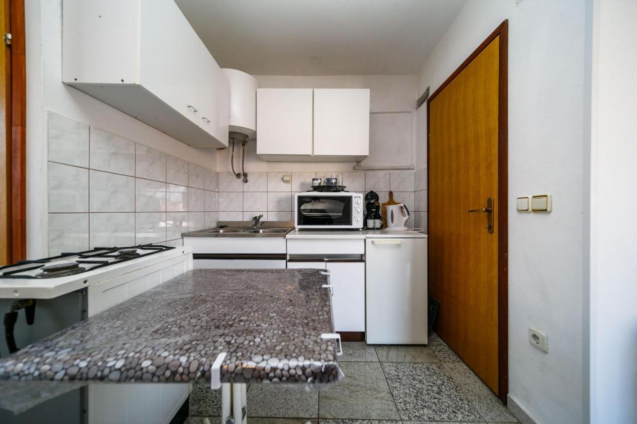 Apartamento Marie I Nikola Krk Town Exterior foto