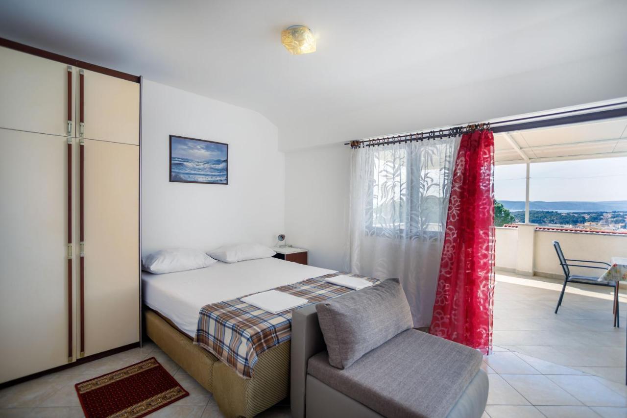 Apartamento Marie I Nikola Krk Town Exterior foto