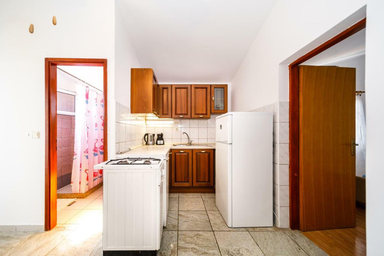 Apartamento Marie I Nikola Krk Town Exterior foto