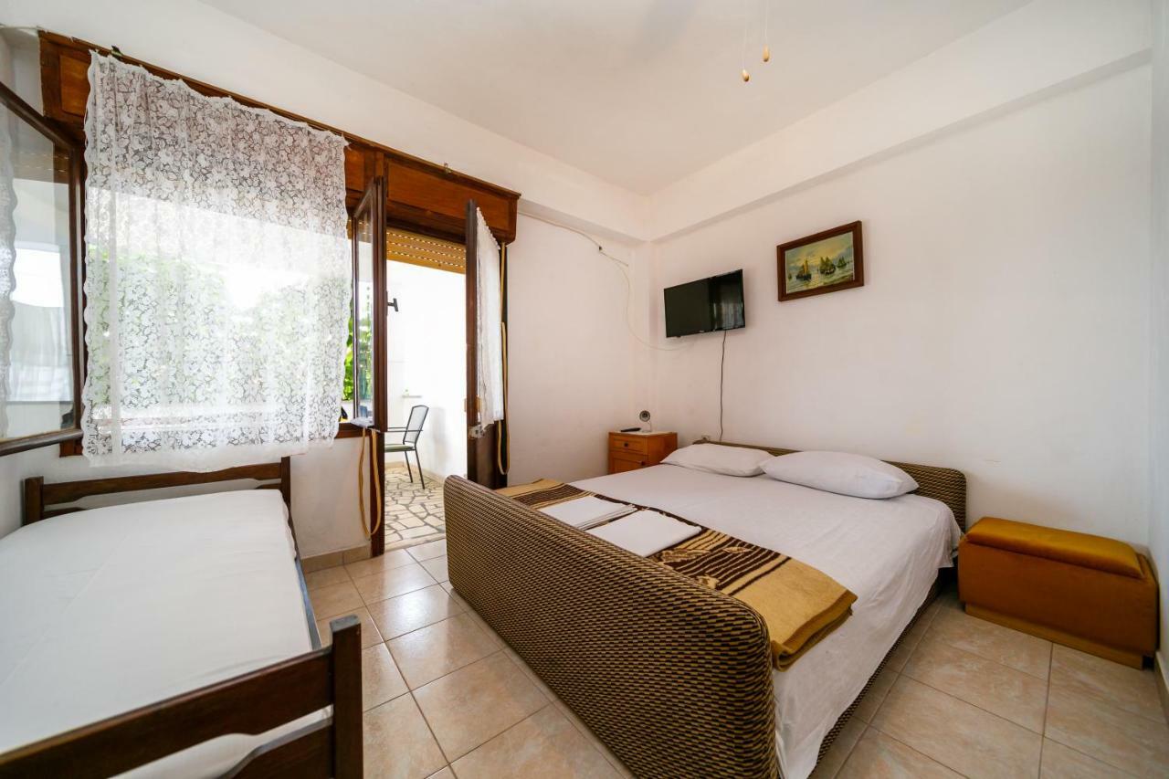 Apartamento Marie I Nikola Krk Town Exterior foto